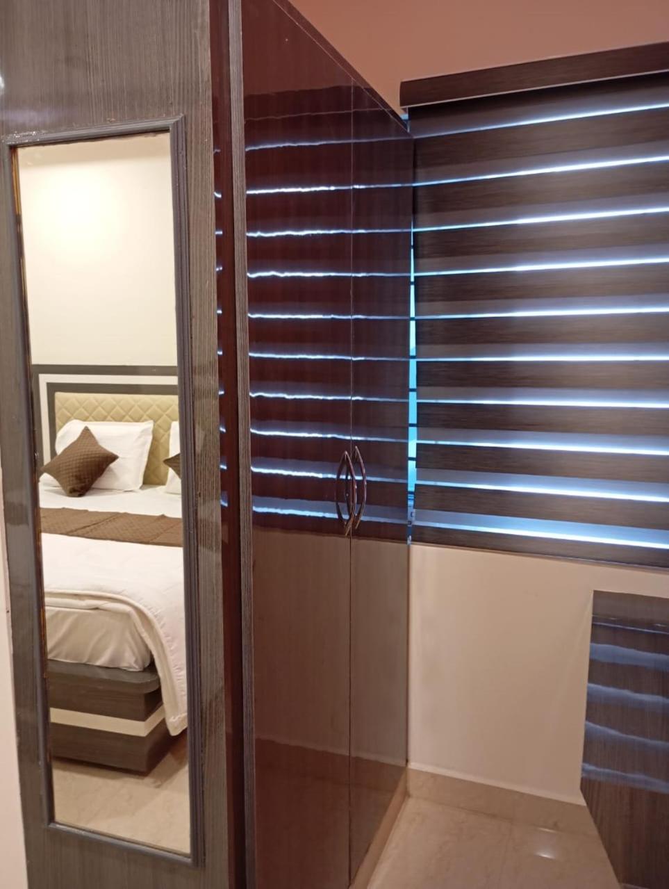 Aadya Inn New Luxury Hotel Tirupati Kültér fotó